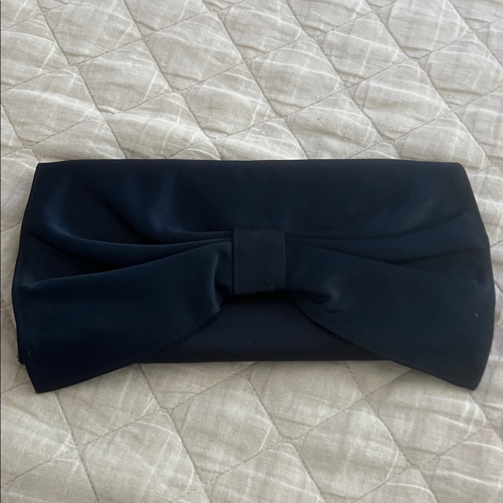 Elegant Navy Clutch with Bow Detail